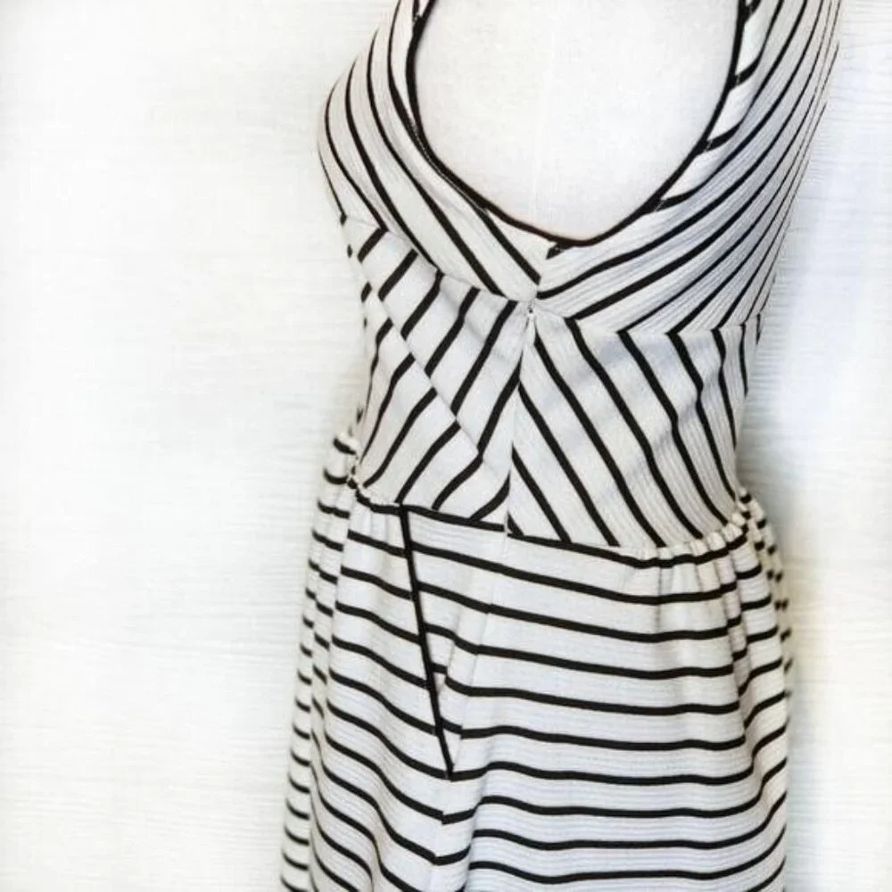 Anthropologie Maeve geometric‎ fit and flare stretch dress pockets size 4
